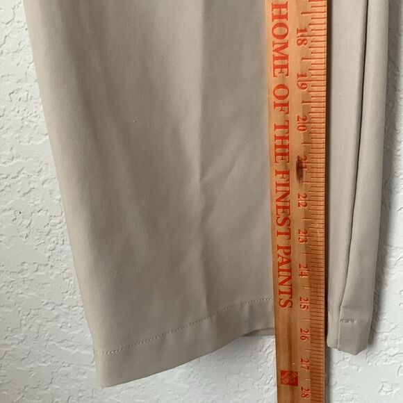 Under Armour Men’s Lightweight Golf Gray Pants Size 38/30 - Picture 5 of 11